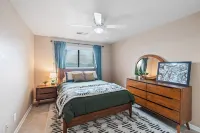 Secluded Beautiful Mountainside Getaway with a Pool & Views