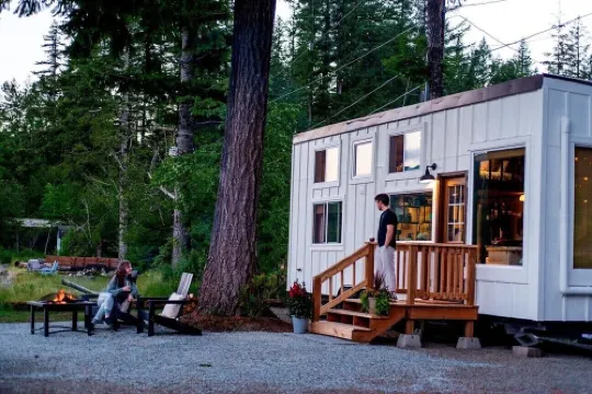 a riverfront retreat nestles on the Cowlitz River