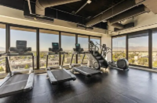 Mountain view l DT SLC-Gym-Free Parking-Pool Table