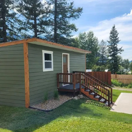 New and Wonderfully Equipped Comfy Cottage - 9 Miles from West Glacier