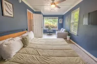 Its Always Pleasant in Mt P! Stylish Mod Home!