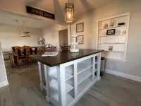 Downtown Boho Bungalow Hotels in Washington