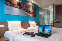 The Hills Batam Hoteles en Lubuk Baja