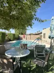 Home away from home-Quiet cozy casita