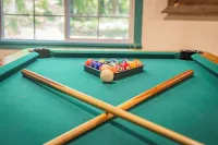 Secluded River Front Cabin @ Mt Rainier w/ Hot Tub