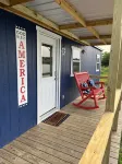 Lakefront Eagle Lodge