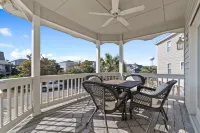 Location! Pool Access and Quick Easy Direct Beach Access.  Rent Sunday to Sunday Hotels in Ocean Isle Beach