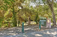 Private Entry Elegant Quiet Safe Cozy Studio Suite