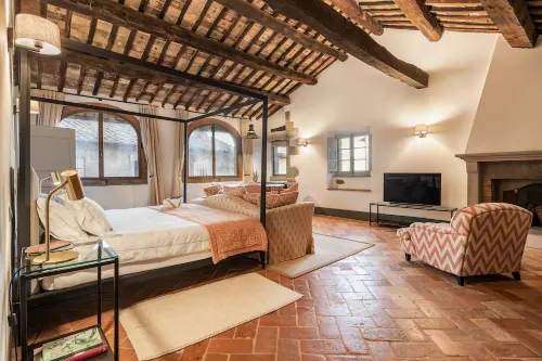 Palazzo Passerini, Luxury Residence, Cortona Italy