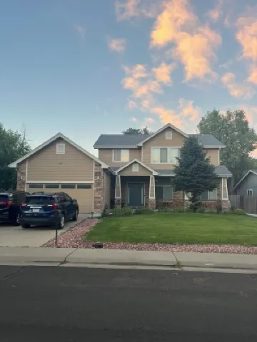 Refreshing View & Spacious Upper Level 3 BRs, 2 Full Bathrooms, patio & more!!