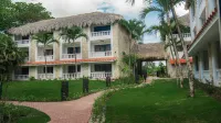 Tribe Resorts Hotels in Guayacanes