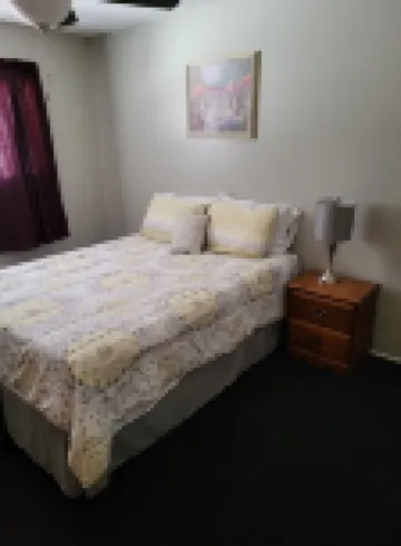 Spacious Red Bluff mid-century ranch style