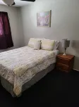 Spacious Red Bluff mid-century ranch style