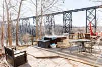 "Family-Friendly Retreat Near Downtown Lynchburg and Liberty"