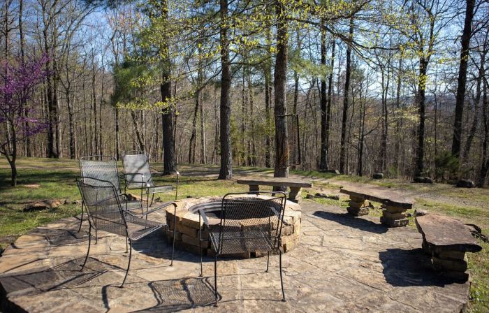 Hot Tub, Patio, and Fire Pit - Cooper's Ozark Cabin