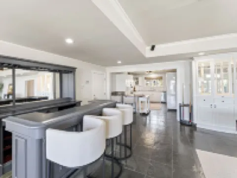 Beautiful False River Home on water w/ Dock Hotels in Pointe Coupee Parish