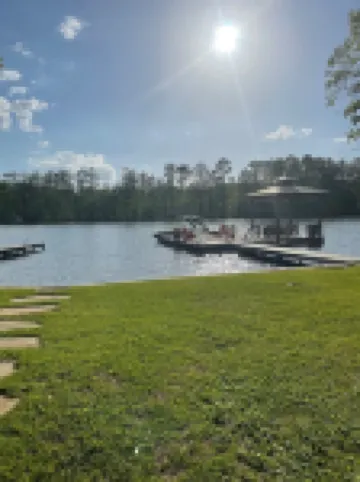 Peaceful lake house with private boat ramp and 2 docks