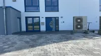 Moderne Ferienwohnung, Platz für 6 Gäste - 2 Schlaf-/ Wohn-/badezimmer, Terrasse