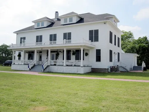 Historic 3 story 12 room hotel on historic ranch  on the Guadalupe River