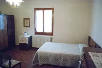 Isolated and peaceful farm located on the slopes of an enchanting valley