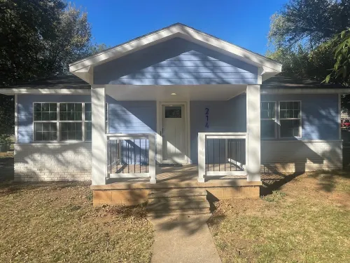 Charming 2-bedroom house with AC and WiFi in lovely Wanette