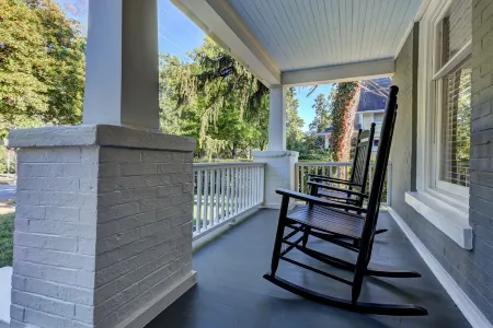 Great High Point Location adj to JH Adams Inn- Newly Renovated