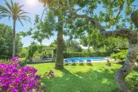 3 Bedrooms, 2 bathrooms, enbeded into the natural mediterranean surrounding. - Villas
