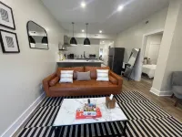 New 3 Bdrm unit w/ great location & ex. amenities