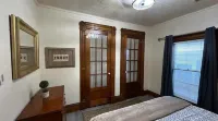 Kg Bd Full Condo steps to hospitals & Capitol 1-70 Các khách sạn gần Ward Meade Park
