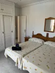 Lovely 3 Bed Duplex: 3 balconies, community pool, 5 min walk to the beach & bars Hotels near Mezquita Torre-Pacheco
