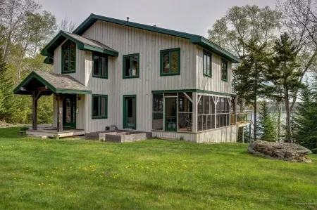 Oceanfront, water views, Overlook at Shore Haven, sleeps up to 12