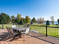 Newer Cottage on all sports lake, pontoon boat available