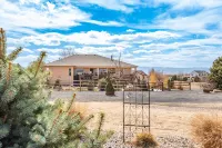 Shared Garden Level Serene Ranch near Lake Pueblo