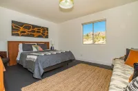 Pueblo Haus - The Beauty of the Desert Awaits You