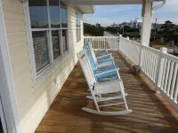 Surf Sounds Almost Oceanfront, Newly Updated, Beach Access Across the Street
