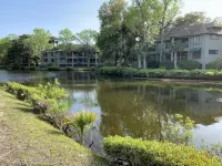 Lagoon view villa with office, easy walk to beach!
