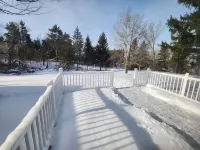 "Cloud Vine" 4-bedroom home in Erie County's North East, PA! Easy access to all!