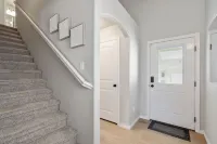 Top Notch Townhouse with Arcade