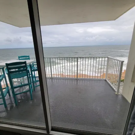 Dalton's sand and surf oceanfront 2-bedroom condo in enchanting Ormond Beach