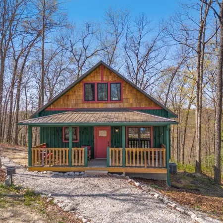 Ridge Top Cabin Retreat w/ Hot Tub & Game Room