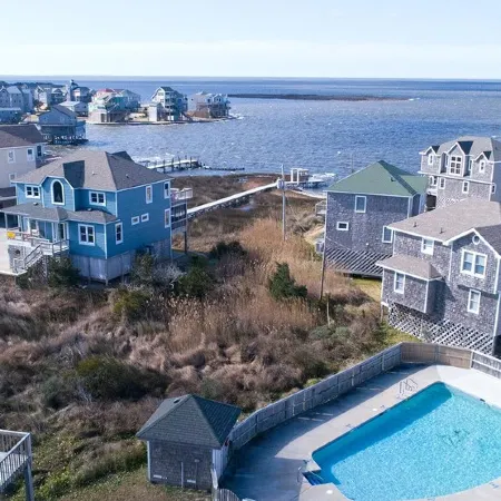 North Wind - Soundfront with Private Beach