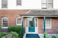 Classy 1BD near U of U - 1 mile/ fast WI-FI