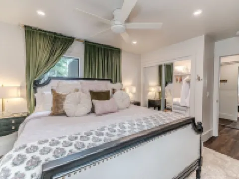 Pied-à-terre Pinehurst Golf-Front Apartment Sleeps 4 Hotels in Pinehurst
