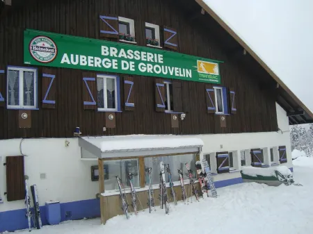 4-people apartment near center, lake, ski