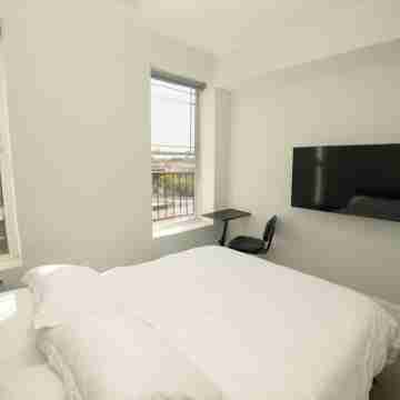 Huge Upscale Downtown Penthouse 4Bedrm/3Bath - 5 mins from Penn Station Rooms