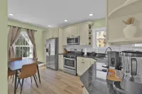 Luxury 2-bedroom apt in NY