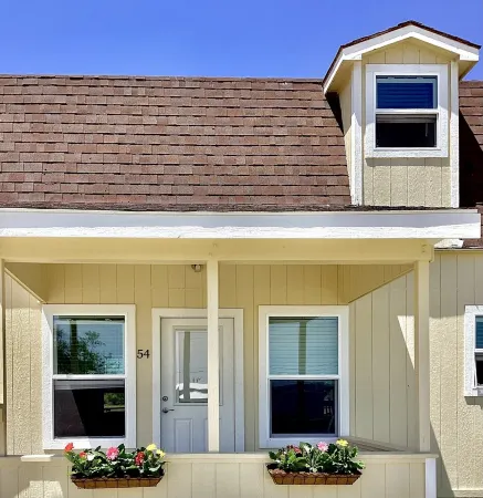 No Minimum Stay! No Chores! Kids allowed