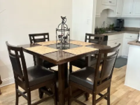 Cozy townhome - 5 minutes to military base! Hotels in Grovetown