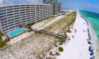 Vacation Beachfront - Because Doing Laundry Is Overrated
