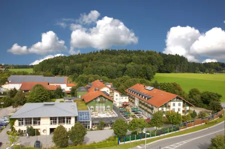 Best Western Premier Bayerischer Hof Miesbach Отели в г. Фельдкирхен-Вестерхам